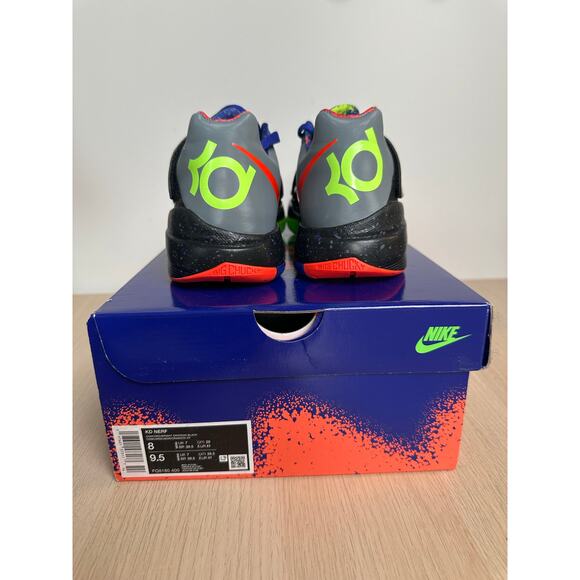 Nike KD4 x Nerf Basketball Sneaker - Size 8M - NEW - Picture 2 of 7